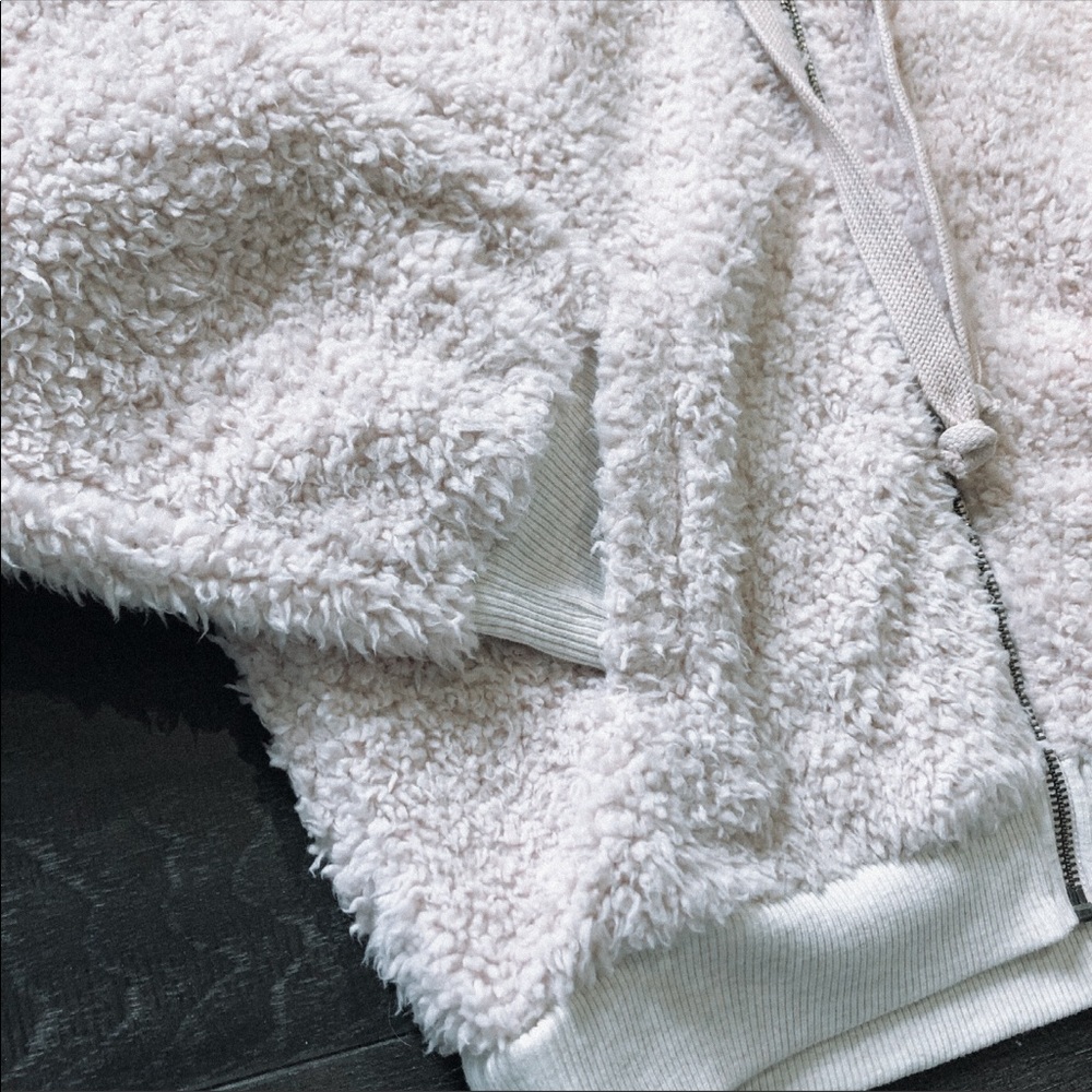 AE • PLUSH FULL ZIP HOODIE - Picture 6 of 6